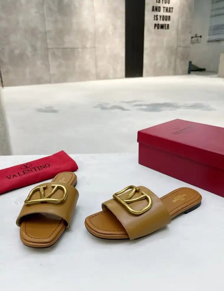 hype Valentino Slippers