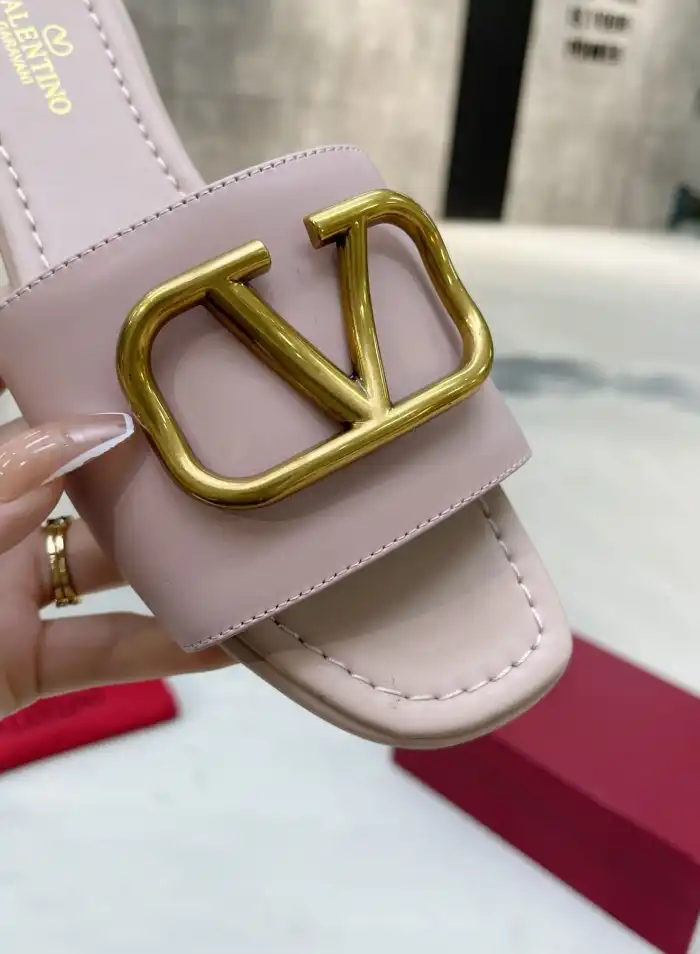 hype Valentino Slippers