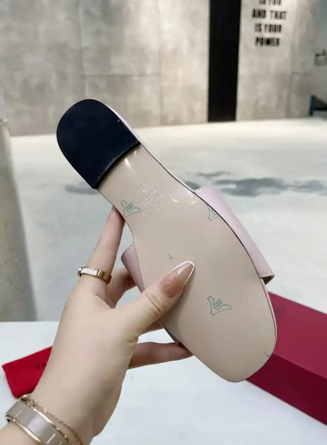 hype Valentino Slippers