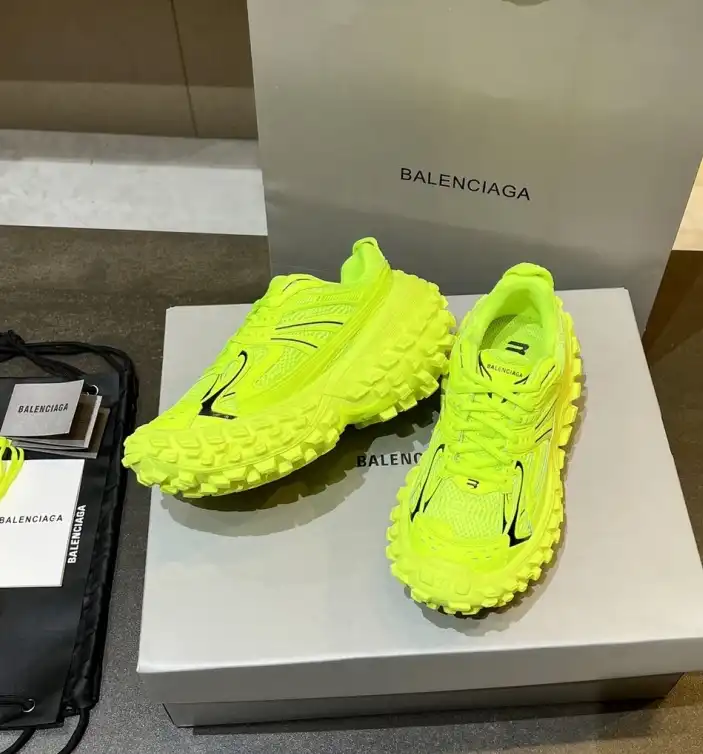 hype Balenciaga Sneakers