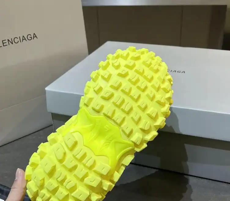 hype Balenciaga Sneakers