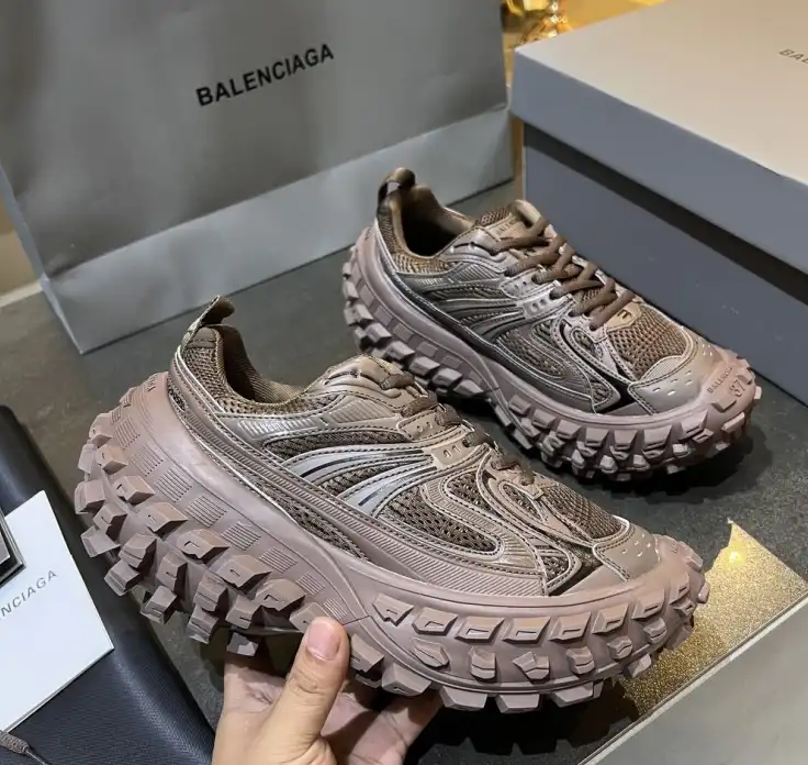 hype Balenciaga Sneakers