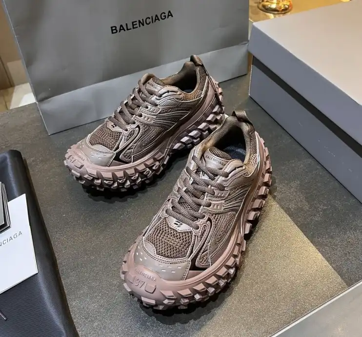 hype Balenciaga Sneakers