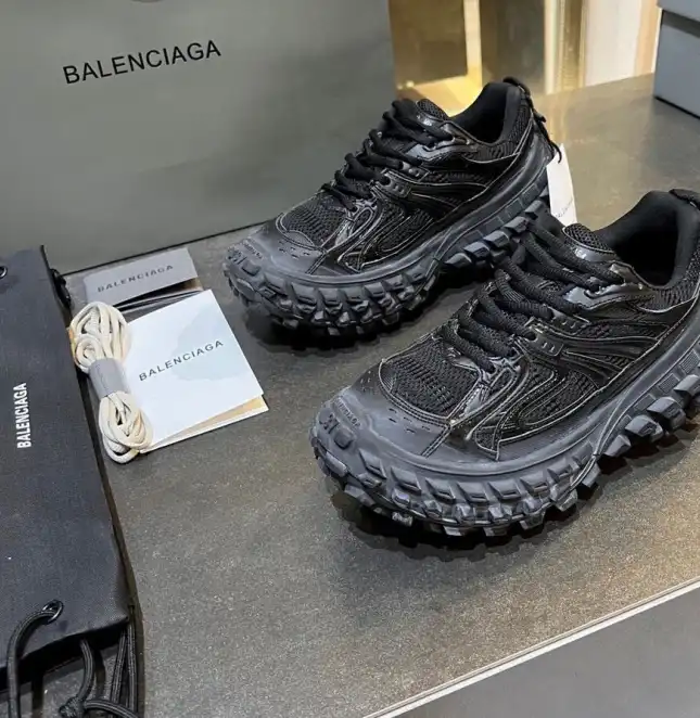 hype Balenciaga Sneakers