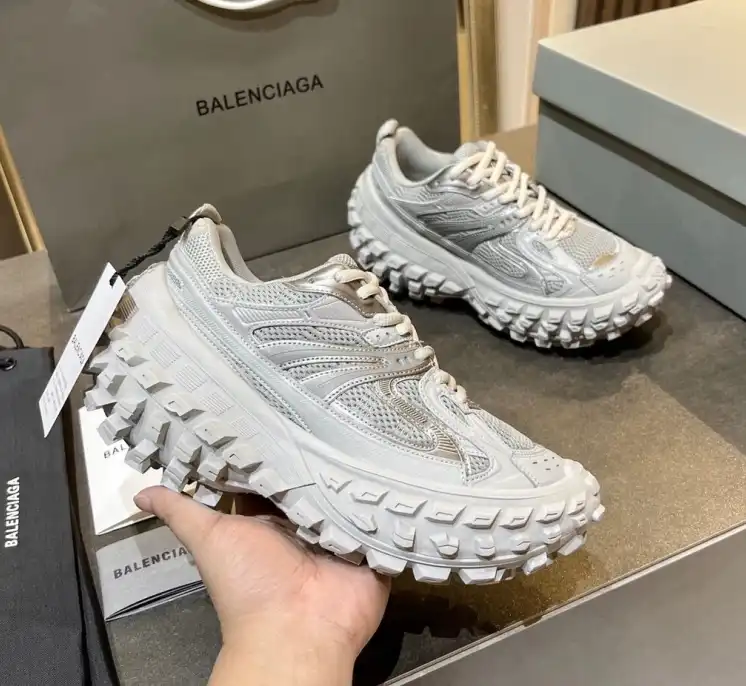 hype Balenciaga Sneakers