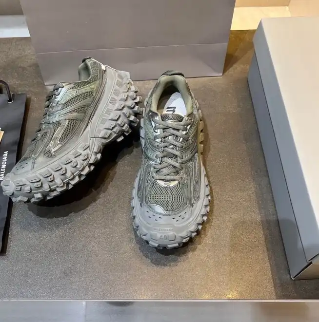 hype Balenciaga Sneakers