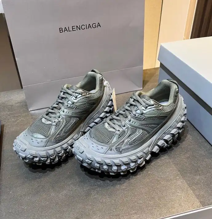 hype Balenciaga Sneakers