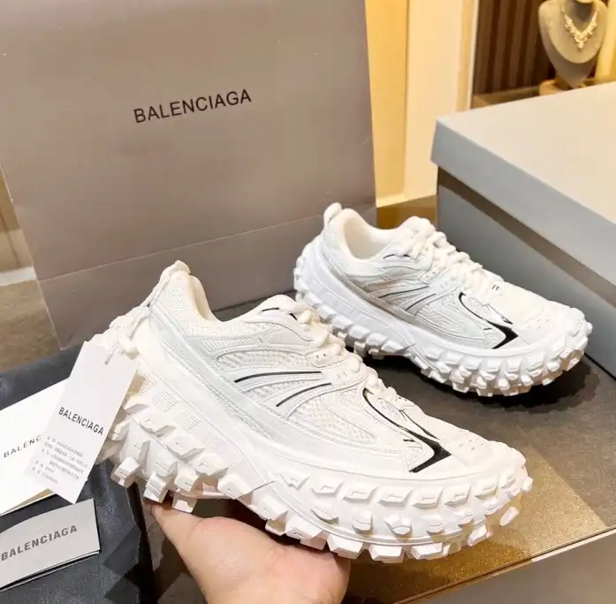 hype Balenciaga Sneakers