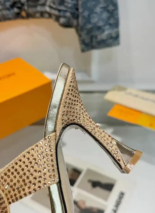 hype LV High Heels