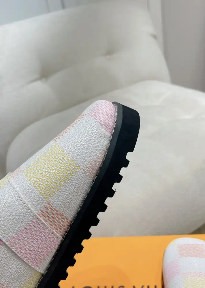 hype LV Slippers