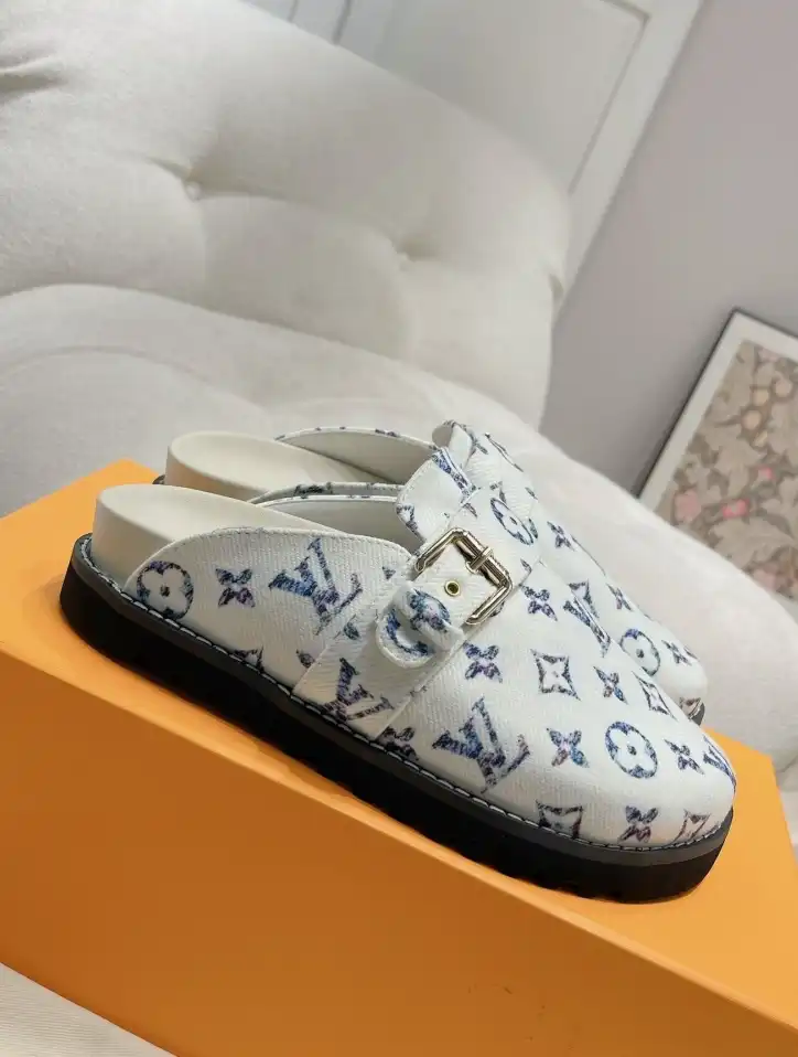 hype LV Slippers