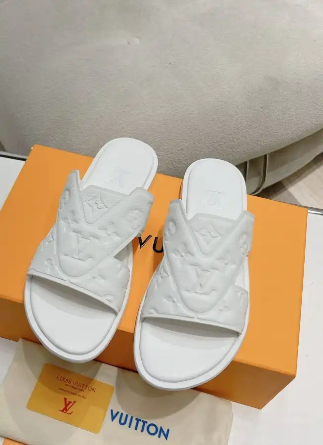 hype LV Slippers