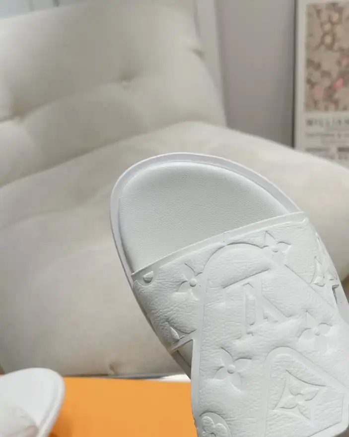 hype LV Slippers