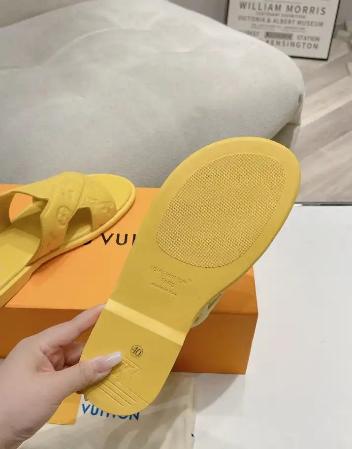 hype LV Slippers