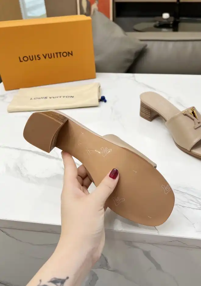 hype LV Slippers