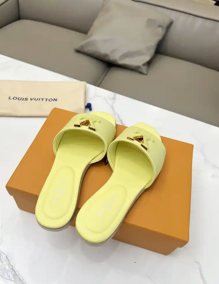 hype LV Slippers