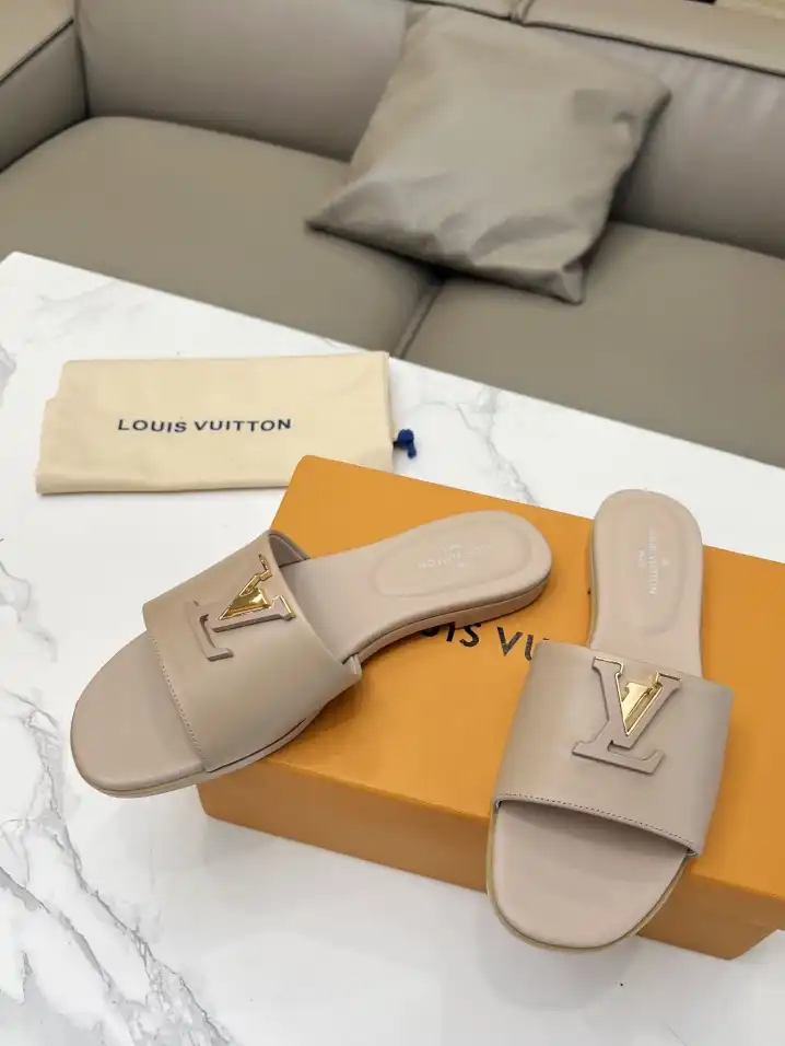 hype LV Slippers