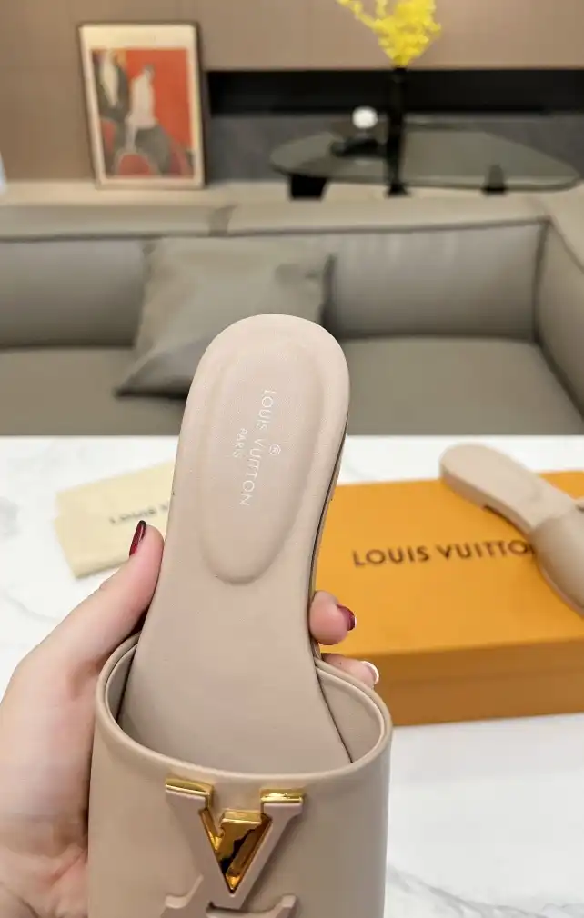 hype LV Slippers