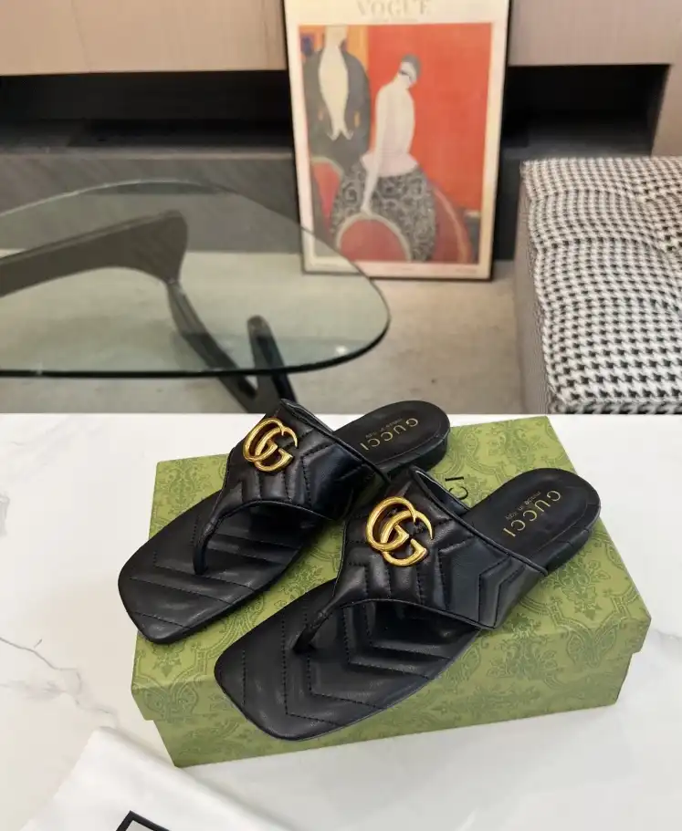 hype Gucci Slippers