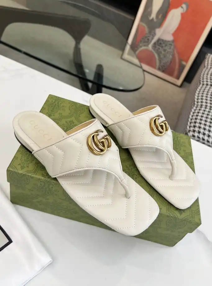 hype Gucci Slippers