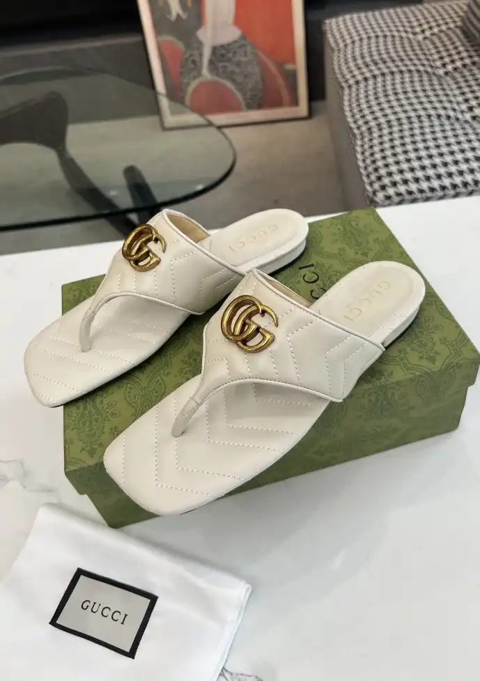 hype Gucci Slippers