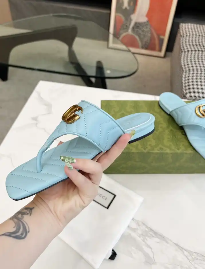 hype Gucci Slippers