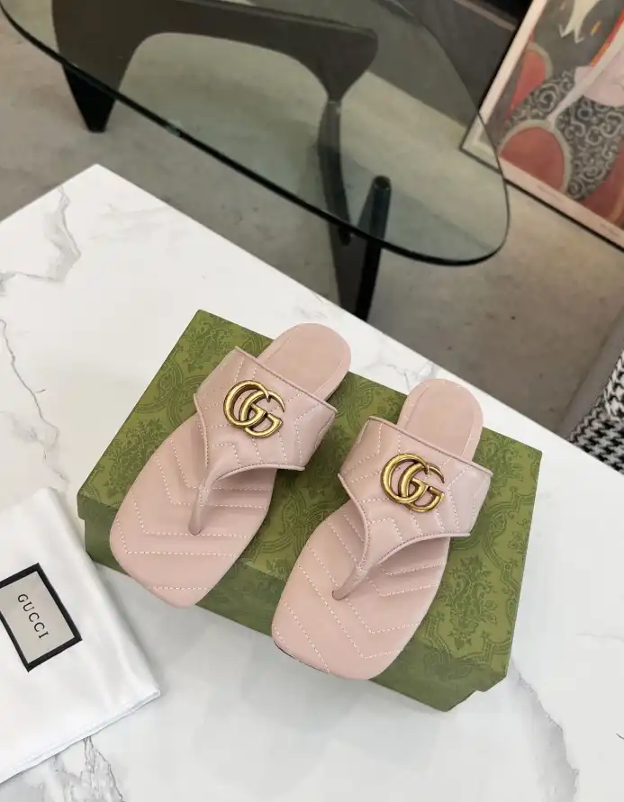 hype Gucci Slippers