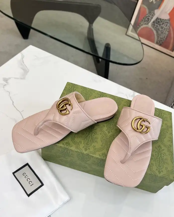 hype Gucci Slippers