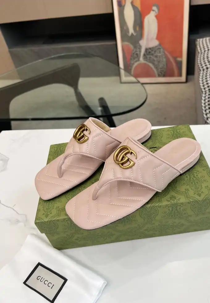 hype Gucci Slippers