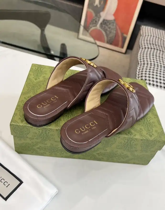 hype Gucci Slippers