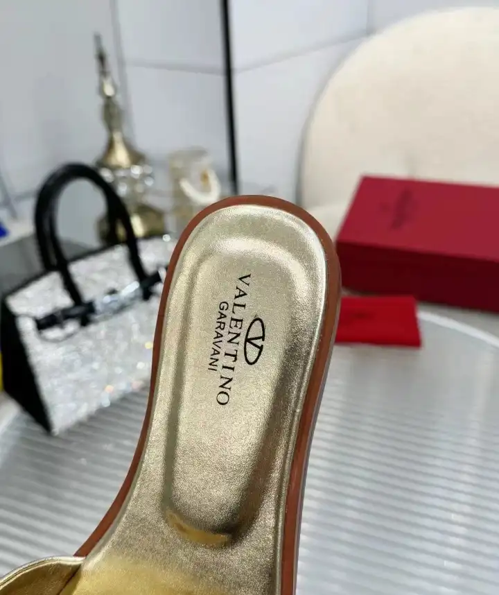 hype Valentino Slippers