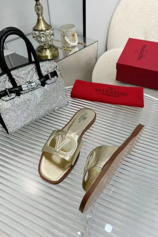 hype Valentino Slippers