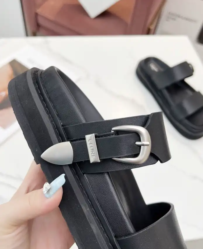 hype Celine Slippers