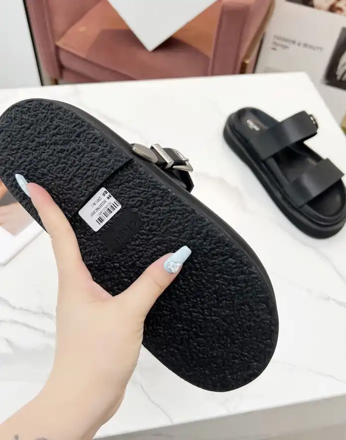 hype Celine Slippers