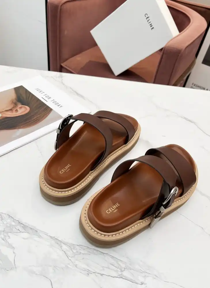 hype Celine Slippers