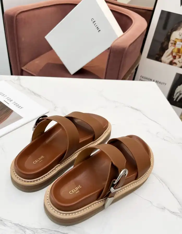 hype Celine Slippers