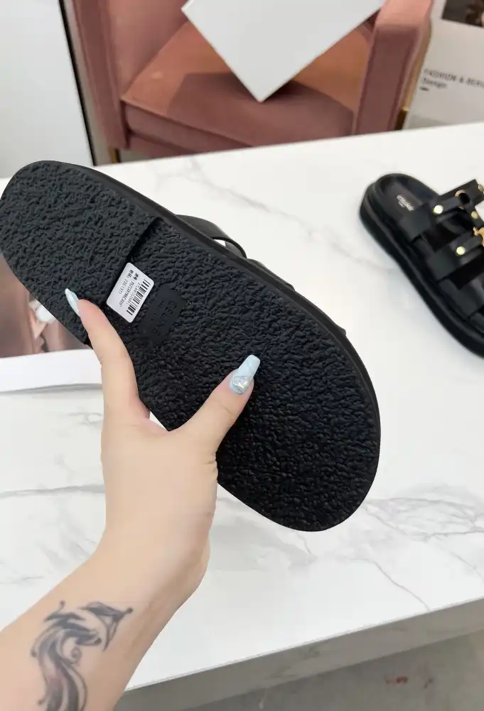 hype Celine Slippers