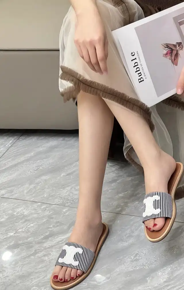 hype Celine Slippers