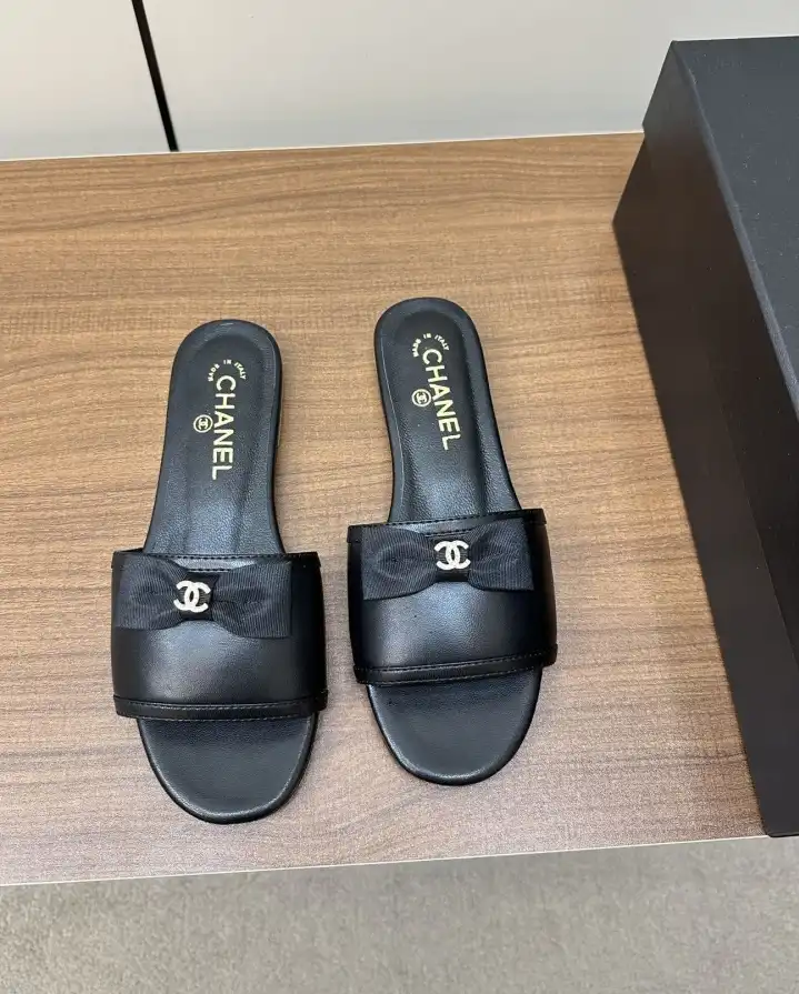 hype Chanel Slippers