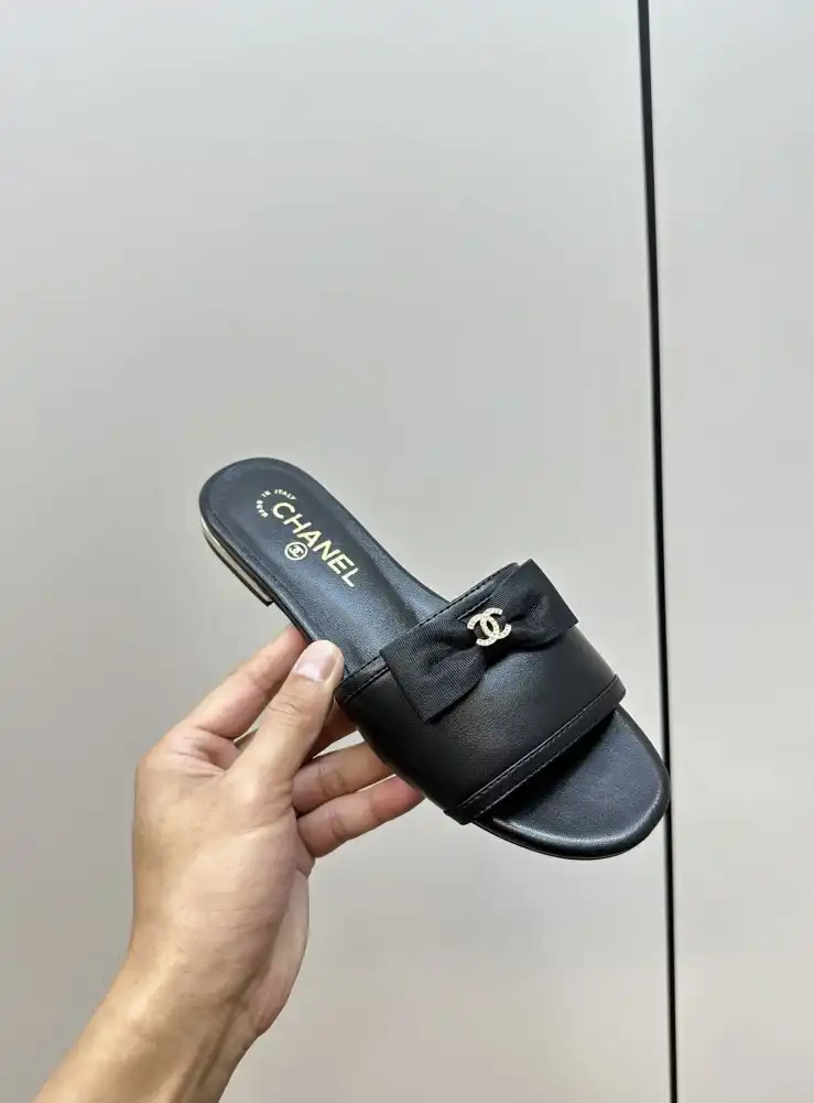 hype Chanel Slippers