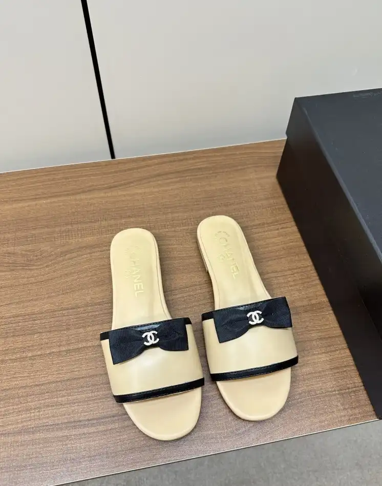 hype Chanel Slippers