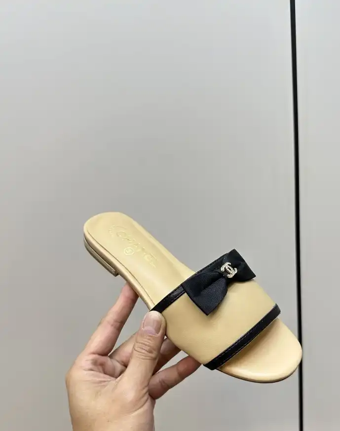 hype Chanel Slippers