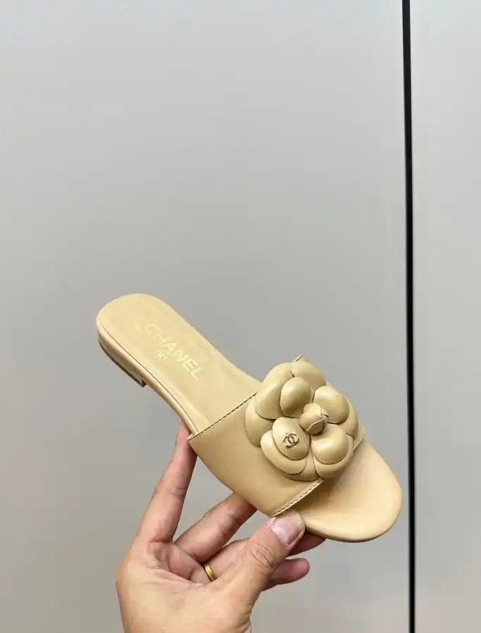 hype Chanel Slippers