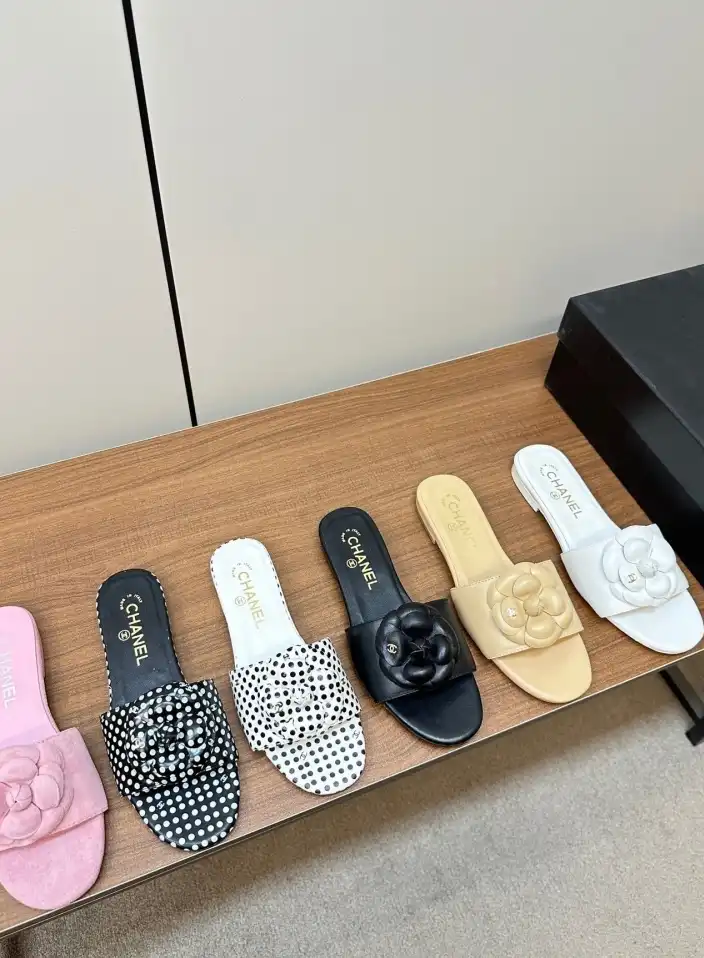 hype Chanel Slippers