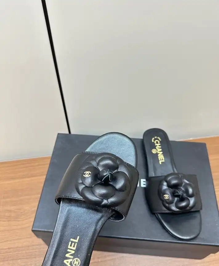 hype Chanel Slippers