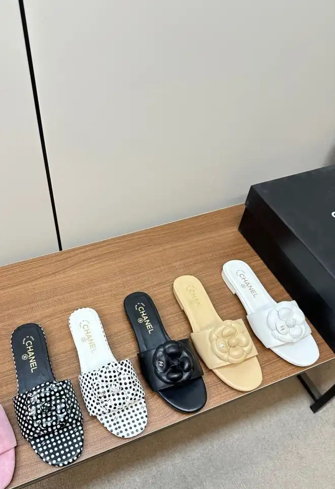 hype Chanel Slippers