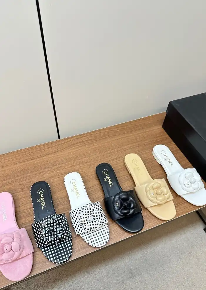 hype Chanel Slippers