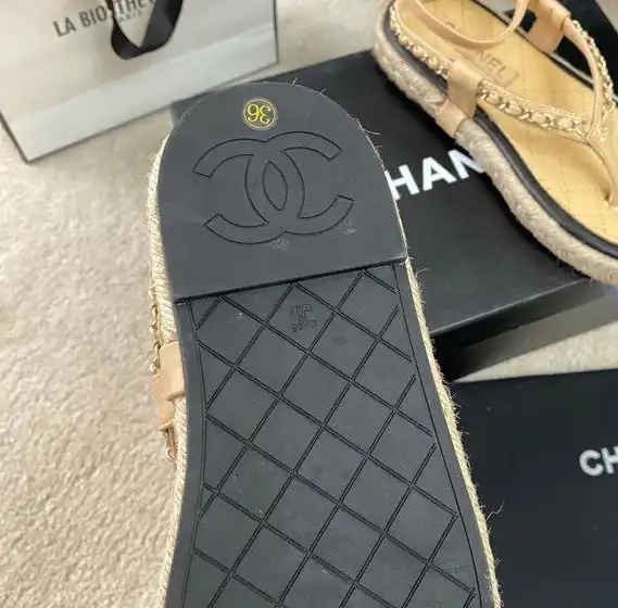 hype Chanel Slippers