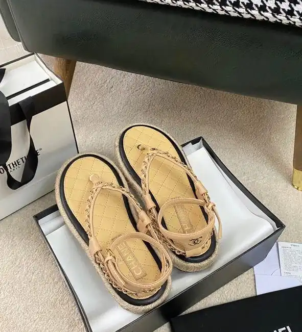 hype Chanel Slippers