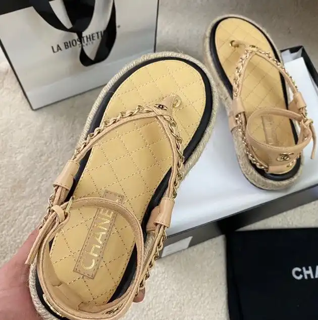 hype Chanel Slippers